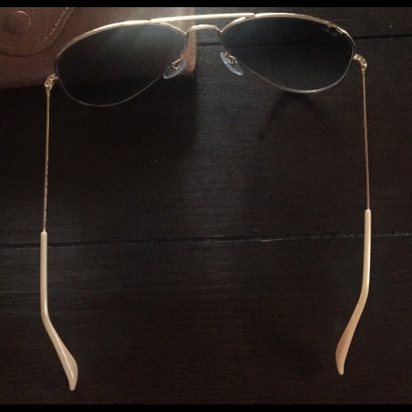 Ray-Ban Aviators! - Picture 3 of 3